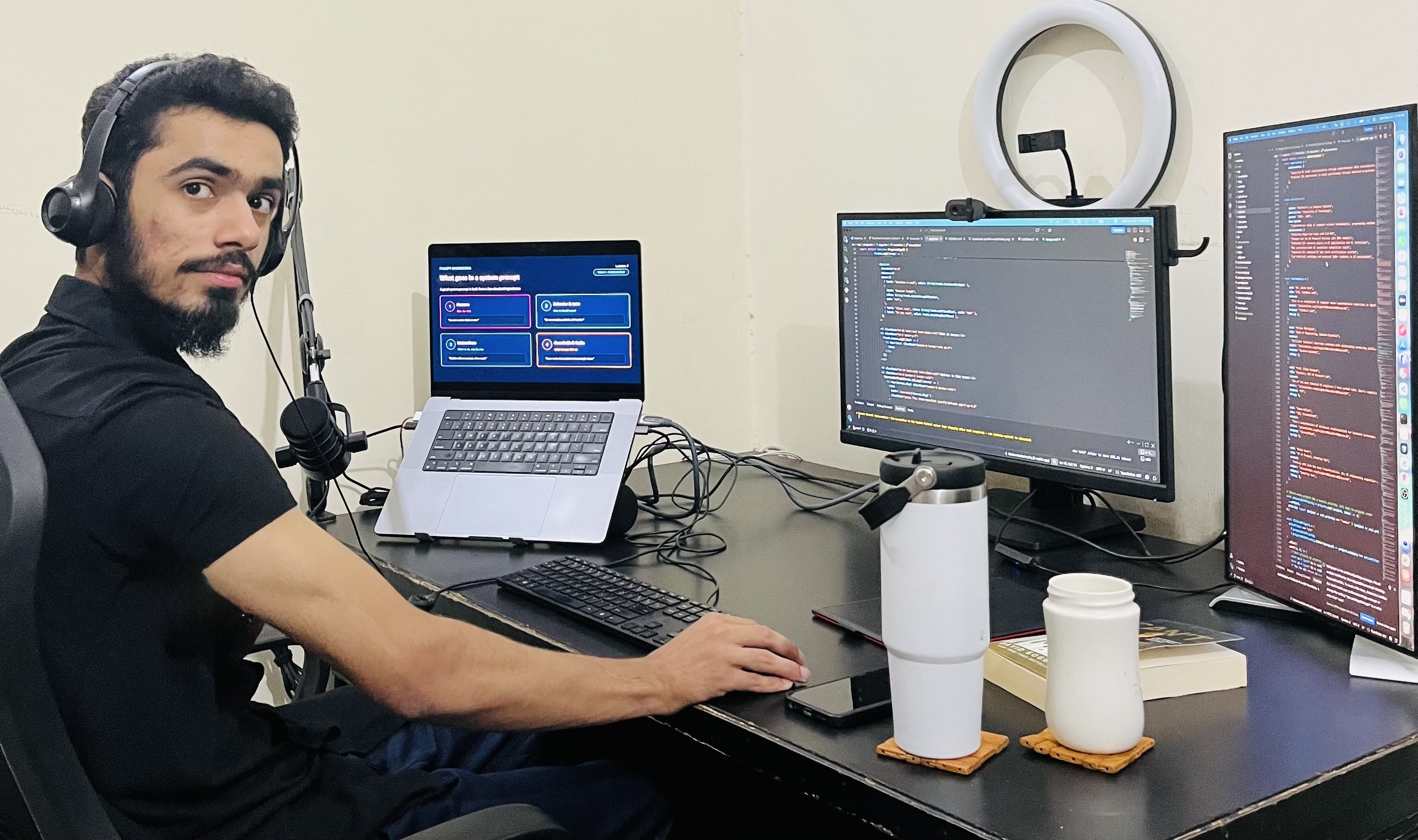 Zain Attiq teaching from his online classroom setup